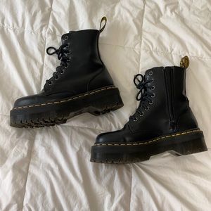 Dr. Martens, Size 7.5